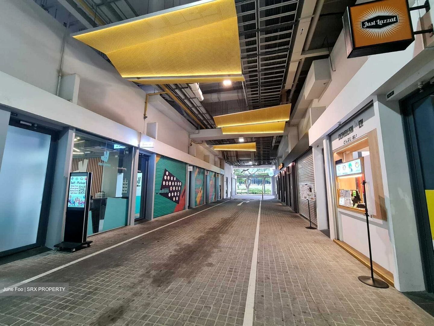 Ct Hub 2 (D12), Retail #457373911